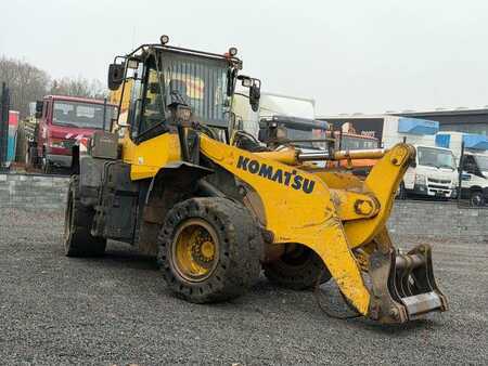 Kolové nakladače 2019 Komatsu WA 320 -8 Radlader Highlift Vollgummi Wartung (7)