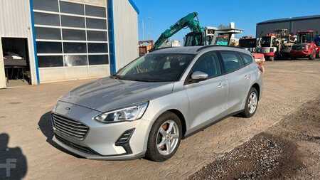 Ostatní 2018 Ford Focus Turnier Trend Motorschaden (2)