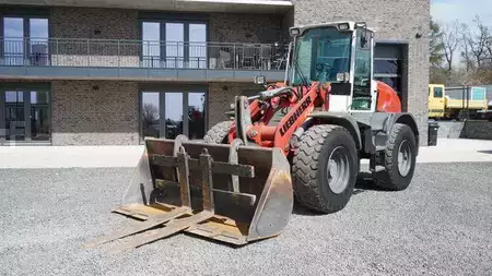 Kerekes rakodó 2017 Liebherr L514 Stereo Radlader Gabel Schaufel (2)