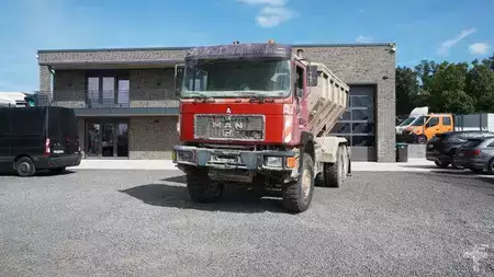 Egyéb 1990 MAN F90 24.362 DFAK 6x6 Allrad Kalkstreuer (1)