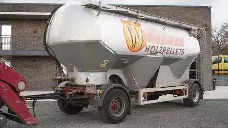 Miscelaneo 2005 Feldbinder Heut 31.2 Silo 31m³ 3 Kammern (2)