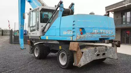 Escavatori gommati 2017 Fuchs MHL 340 Umschlagbagger Pratzen (5)