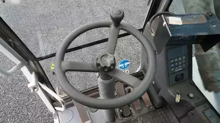 Escavatori gommati 2017 Fuchs MHL 340 Umschlagbagger Pratzen (7)