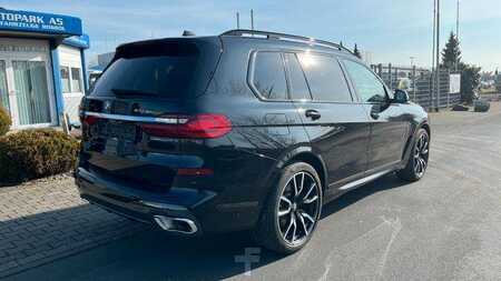 Andet 2020 [div] X7 xDrive 30d M Sport Skylounge Standh 22" La (2)