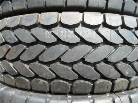 [div] DOUBLE COIN TIRES 14.00 R 24 385/95R24