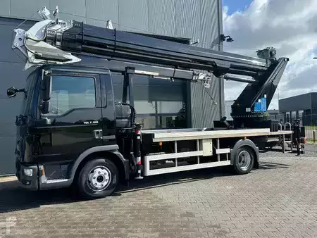 Mobilkran 2016 Böcker AK 37/4000 with passenger basket, 2016, 35.076 km! (1)