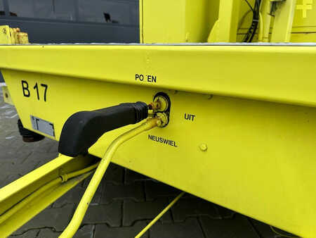 Power Generator 1998 Atlas Copco Unique generator with light pole on trailer! (10)