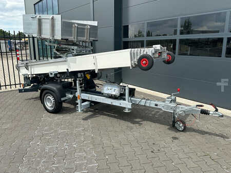 Böcker HD21 Junior Furniture Lift, 2020, only 11 hours!!