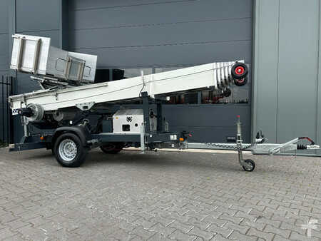 Miscelaneo 2023 Böcker Avario HD 26, 10-2023, only 155 hours, like new! (2)