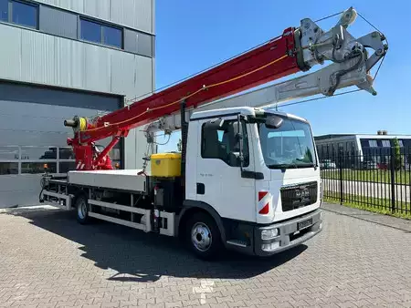 Mobile Cranes 2009 Böcker AK 35/3000 with passenger basket, 2009, 12.460 km! (2)