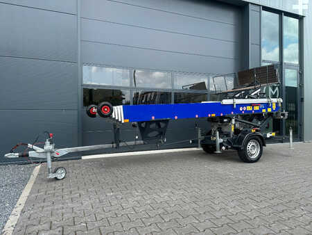 Andet 2019 Paus Easy 24 Lift, 2019, First Owner, Only 56 Hours!! (1)
