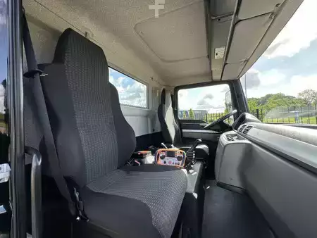 Guindastes móveis 2016 Böcker AK 37/4000 with passenger basket, 2016, 35.076 km! (15)