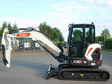 Minibagry 2025 Bobcat E 50z (2)