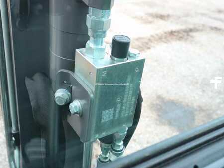 Mini kotrógép 2022 Volvo EC 18 E (10)