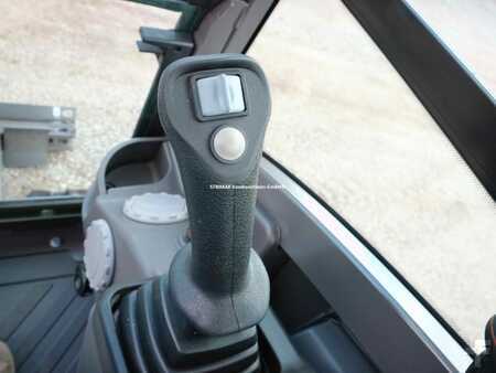 Mini kotrógép 2022 Volvo EC 18 E (20)