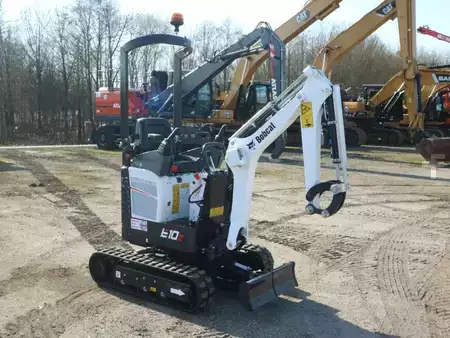 Mini pelle 2026 Bobcat E 10z (7)