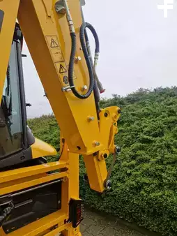 Rigid Backhoe Loader 2025 JCB 4 CX (8)