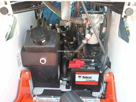 Compact Loaders 2025 Bobcat MT100 (11)