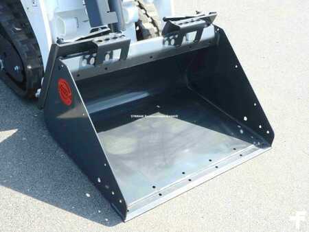 Compact Loaders 2025 Bobcat MT100 (15)