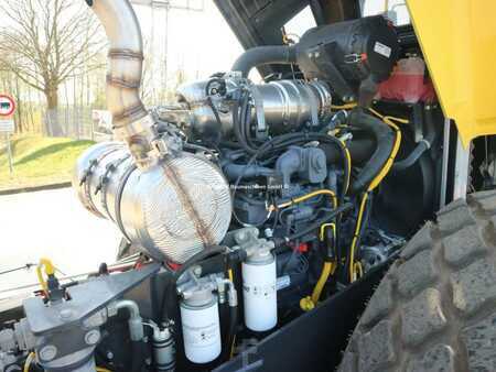 Sestavy válců 2024 BOMAG BW 211 D-50 (16)