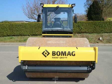 Sestavy válců 2024 BOMAG BW 211 D-50 (8)