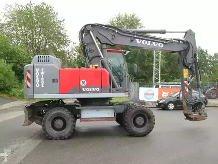 Excavadoras de ruedas 2016 Volvo EW 180 E (6)