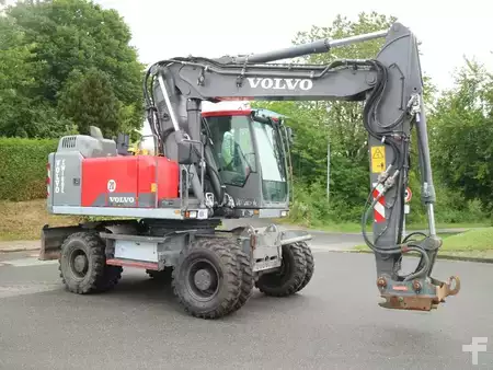 Excavadoras de ruedas 2016 Volvo EW 180 E (7)