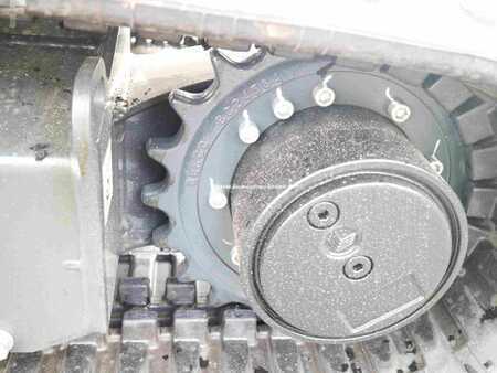 Mini excavators 2025 Bobcat E 27z (13)