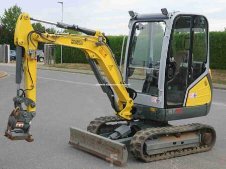 Minibagry 2021 Wacker Neuson ET 24 (1)