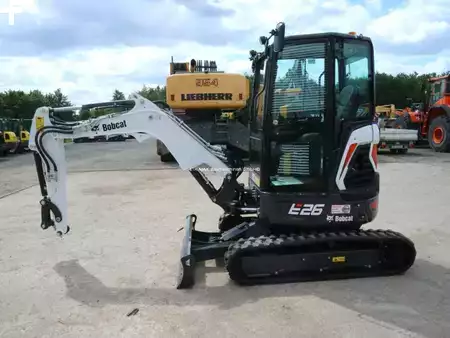 Minikaivinkoneet 2023 Bobcat E26 (2)
