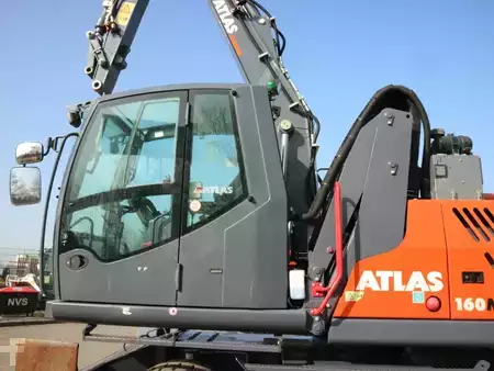 Escavatori gommati 2020 Atlas 160 MH (10)