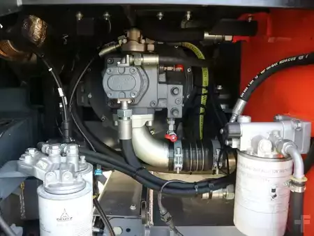 Escavatori gommati 2020 Atlas 160 MH (18)