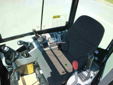 Mini-koparki 2023 Bobcat E 27 (14)