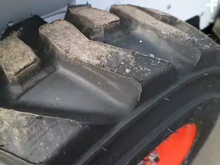 Caricatrici 2026 Bobcat S 550 (11)