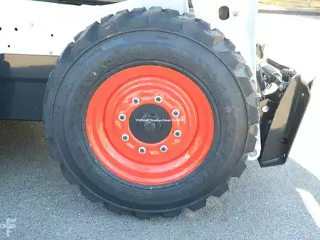 Kompaktní nakladače 2026 Bobcat S 550 (10)