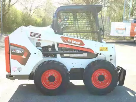 Kompaktní nakladače 2026 Bobcat S 550 (6)
