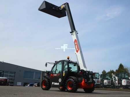 Kolové nakladače 2025 Bobcat TL 25.60 RB (9)