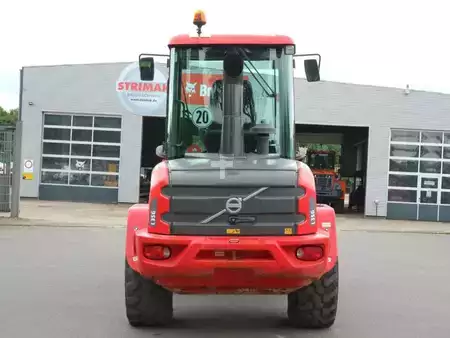 Wielladers 2016 Volvo L 35 G (4)