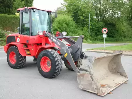 Wielladers 2016 Volvo L 35 G (7)