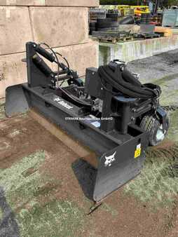 Attachments 2023 Bobcat Box Blade HD 84 (1)