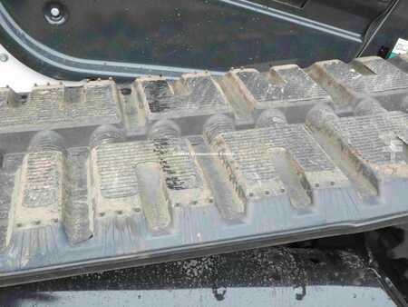 Carregadeiras de esteiras 2025 Bobcat T 76 (11)