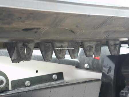 Carregadeiras de esteiras 2025 Bobcat T 76 (12)