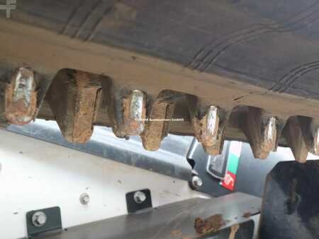 Laderaupe 2024 Bobcat T 86 (12)