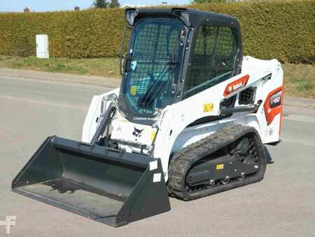 Valet de ferme  2025 Bobcat T 450 (1)