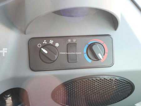 Valet de ferme  2025 Bobcat T 450 (18)