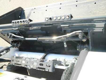 Valet de ferme  2025 Bobcat T 450 (8)