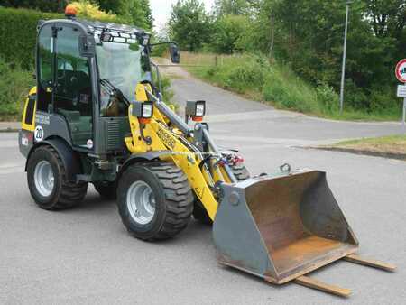 Ładowarki kołowe 2024 Wacker Neuson WL 25 (7)