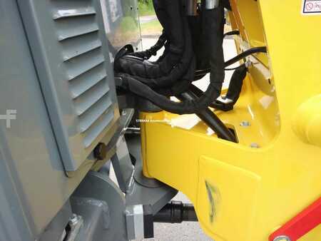 Ładowarki kołowe 2024 Wacker Neuson WL 25 (9)
