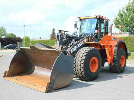 Doosan DL 420-5