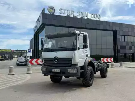 Miscelaneo 2014 Mercedes-Benz ATEGO 1324 4x4 chassis (1)